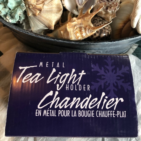Tea Light Holder, Metal Snowflake Image - Picture 2 of 12